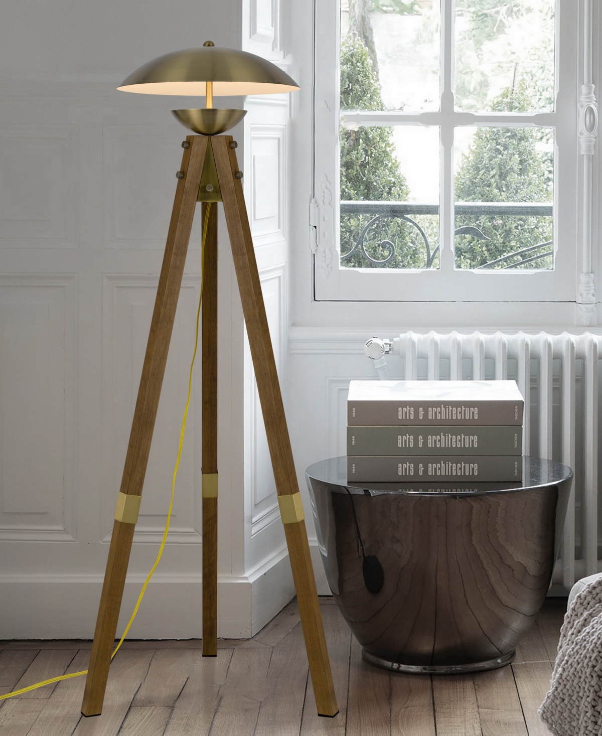 Cal Lighting Lakeland 55" Height Wood And Metal Floor Lamp In Antique Brass,wood