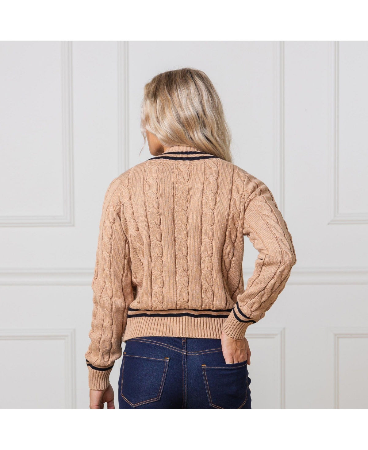 Hope & Henry Women's Long Sleeve V-Neck Cricket Sweater - Camel heather with black