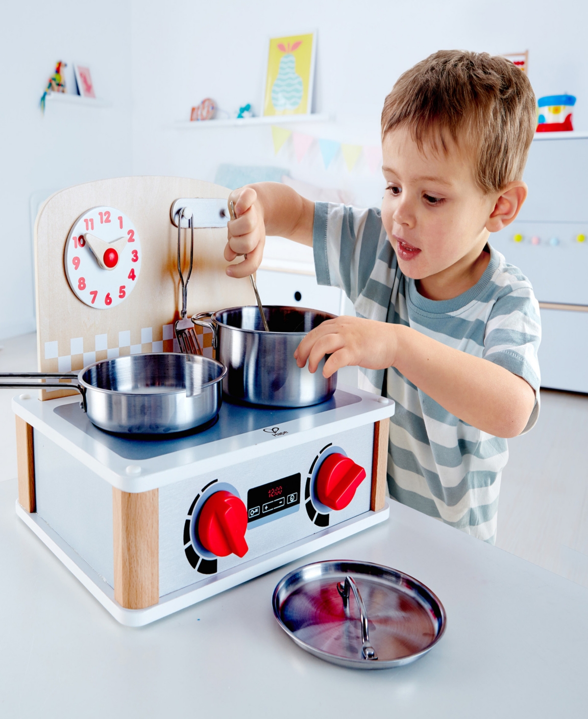 Hape 2-In-1 Kitchen Grill Set