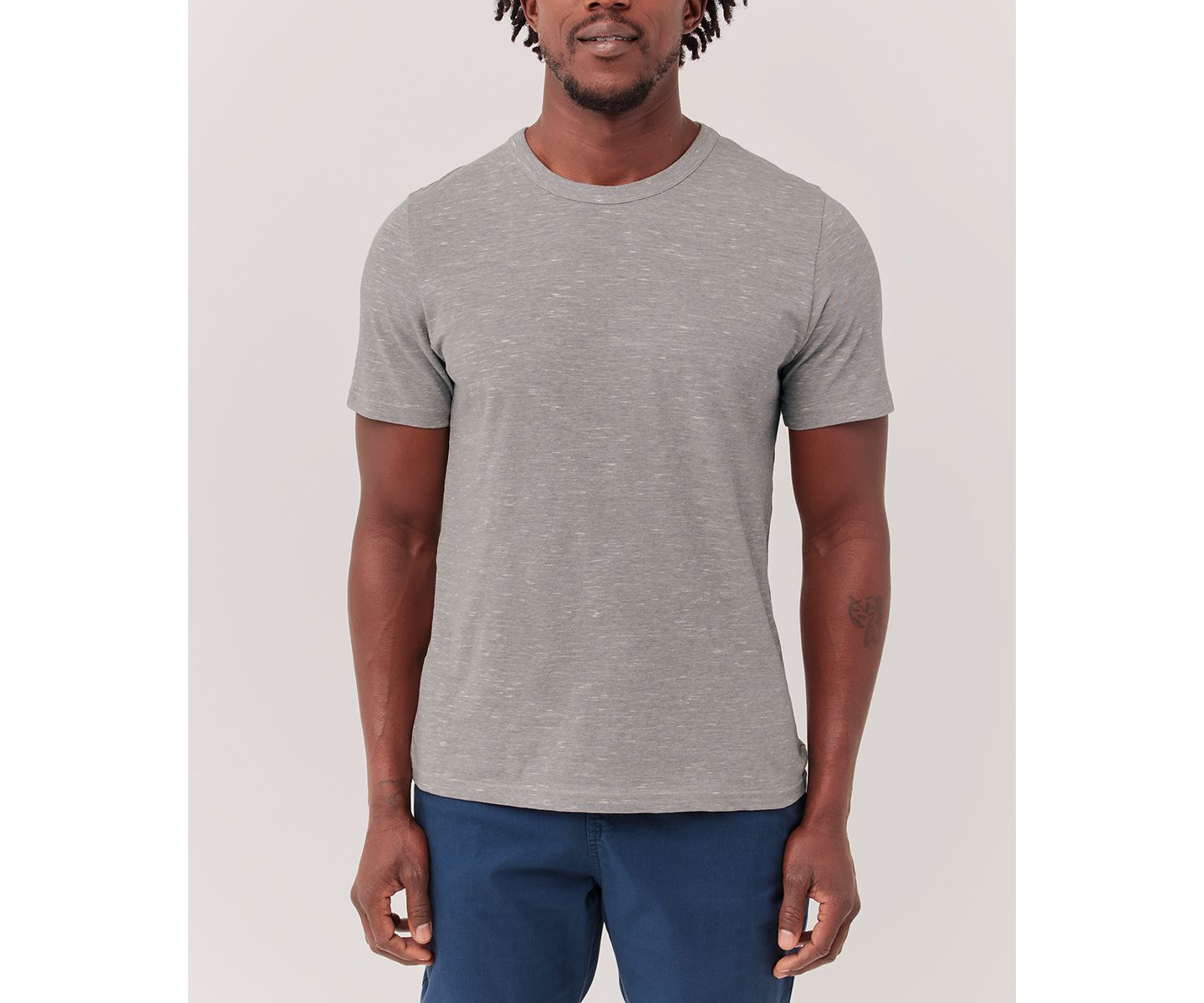 Мужская футболка Pact Organic Cotton The Mix Short Sleeve Crew, цвет: Серый меланжевый — фото 1
