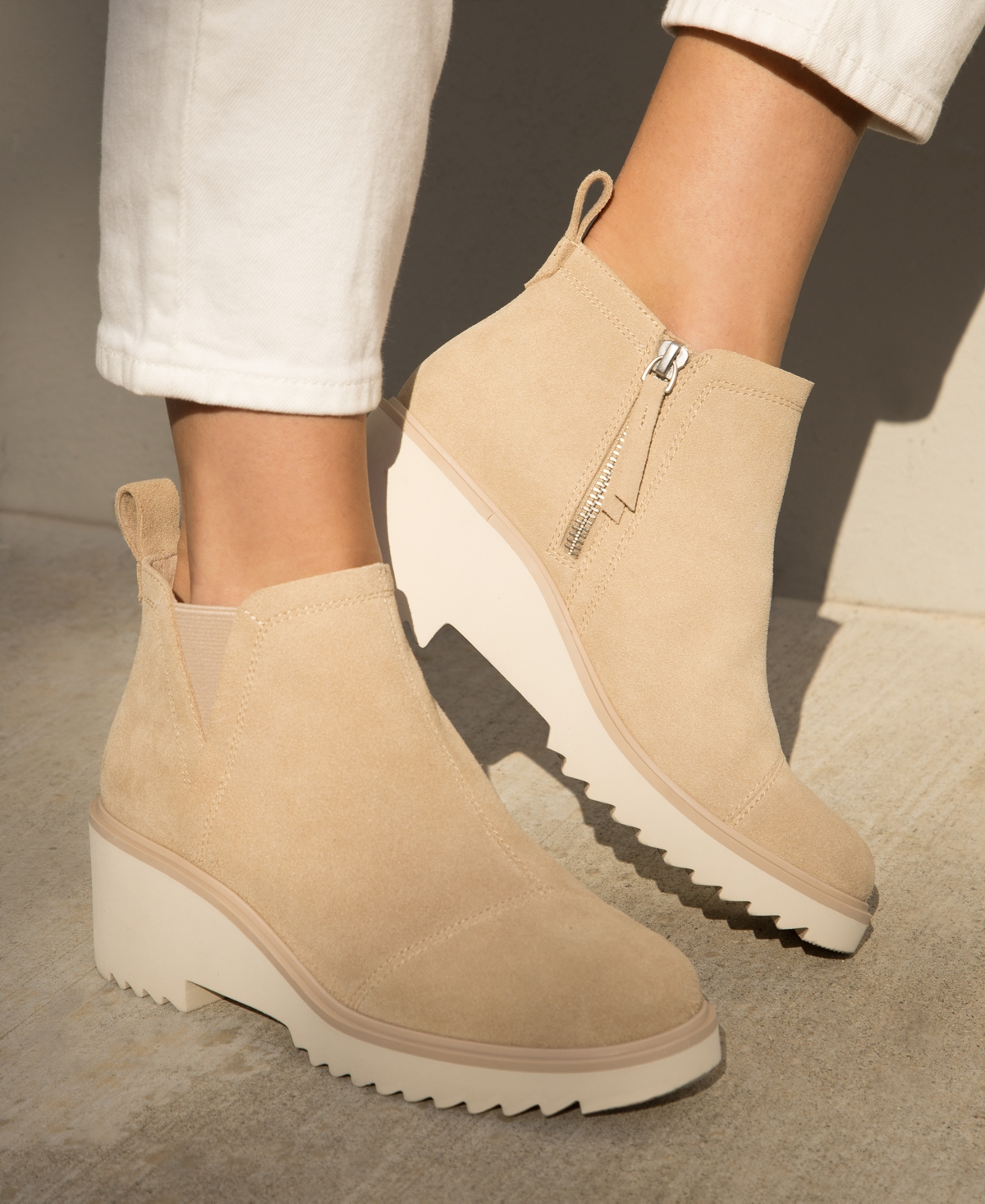 TOMS WOMEN'S MAUDE WIDE WIDTH SIDE ZIP BOOTIES 