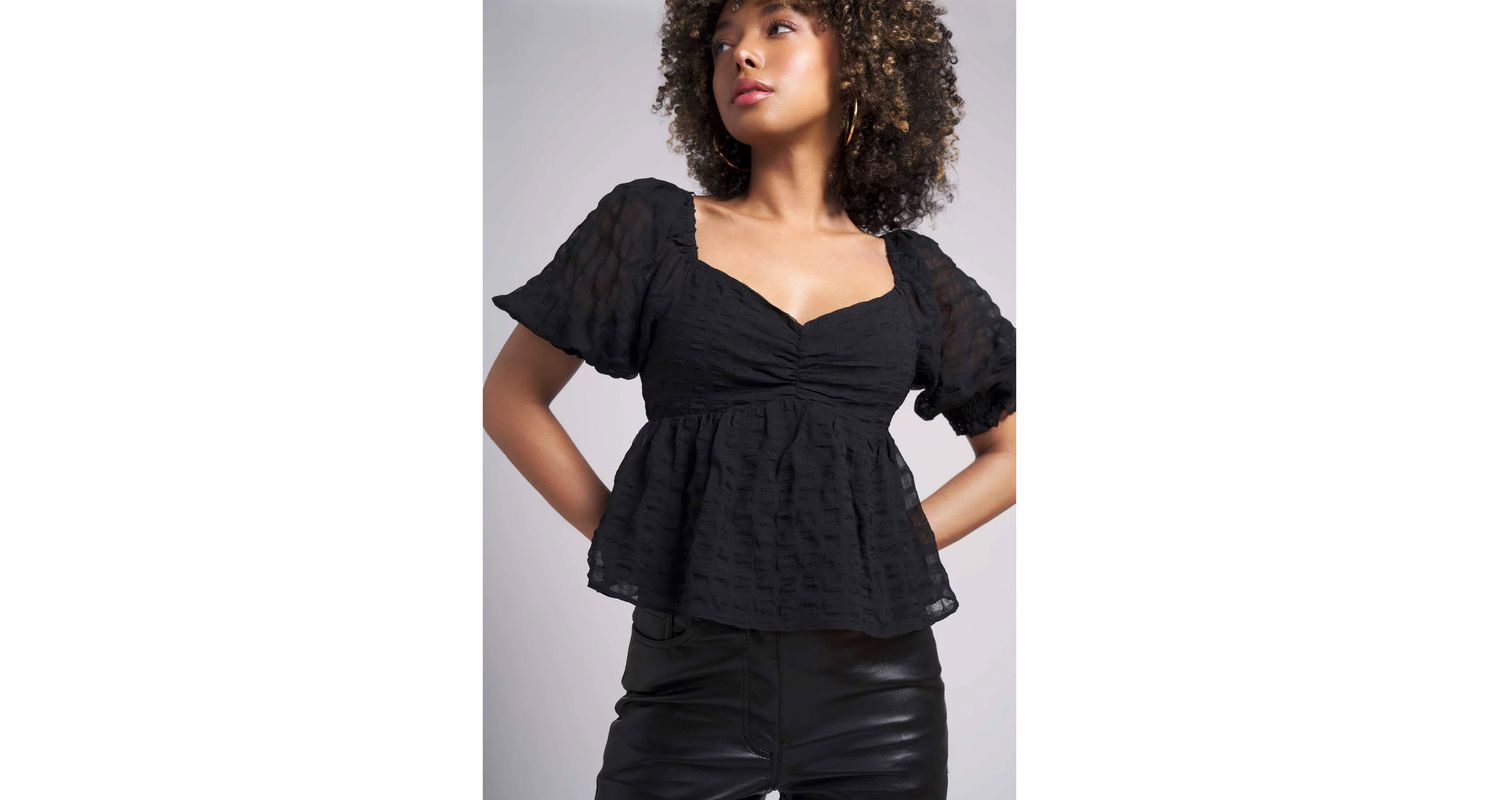 Women's Dani Sweetheart neck ruffled Top
