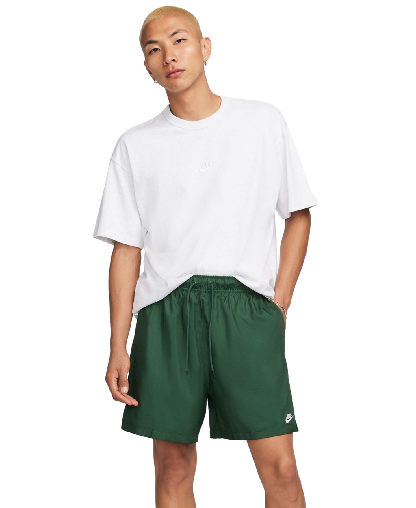 Мужские шорты Nike Club Flow Relaxed-Fit 6" Drawstring, цвет: Fir — фото 1