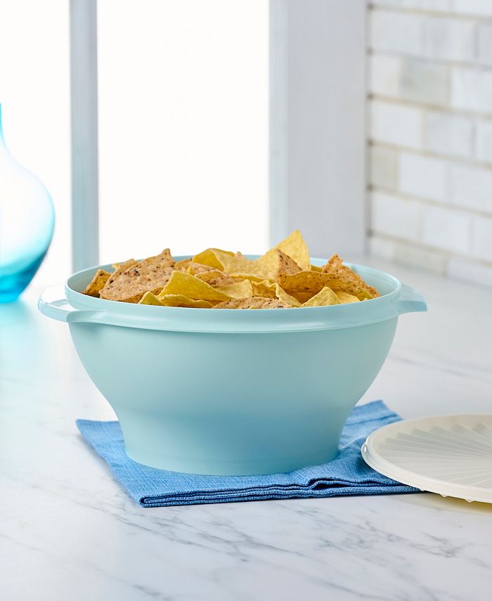 Tupperware Heritage 17.25 Cup Vintage Bowl - Blue