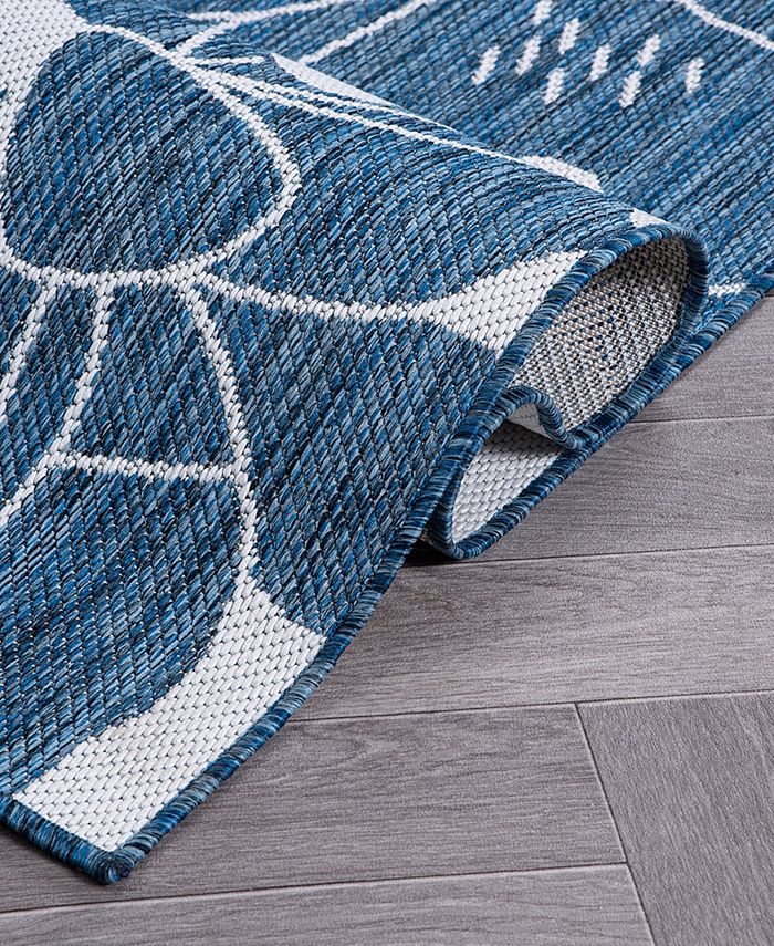 Main Street Rugs Bays Outdoor 115 2' x 3' Area Rug Macy's