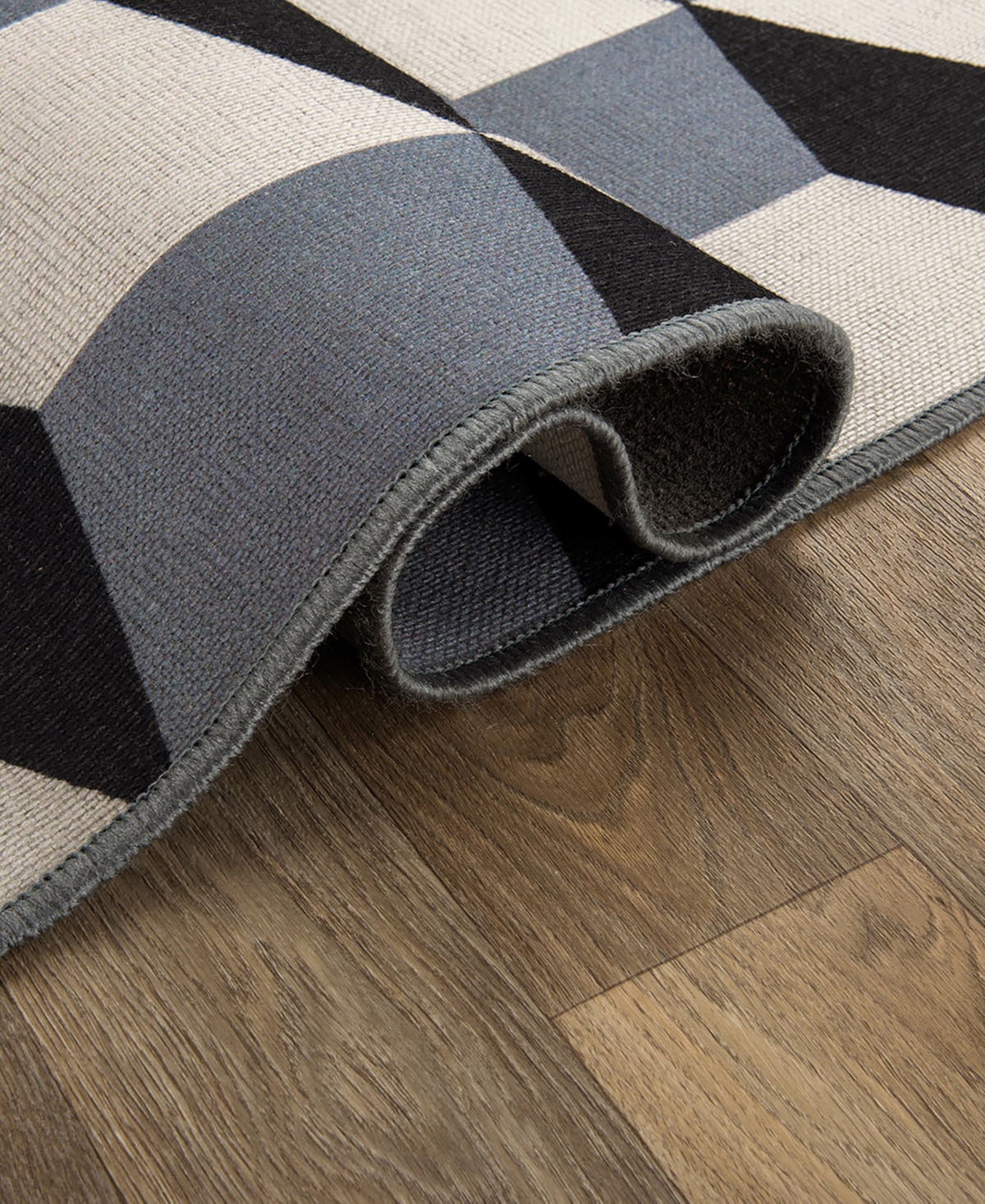 Main Street Rugs Opera Outdoor 9016 Area Rug