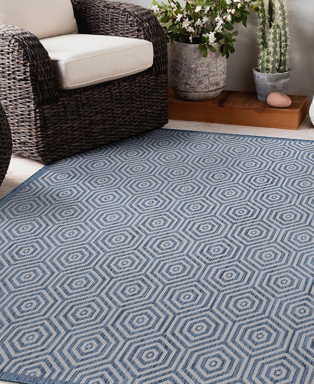 Main Street Rugs Bays Outdoor 120 Area Rug