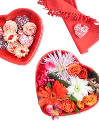 Valentine's Day Dinnerware Collection