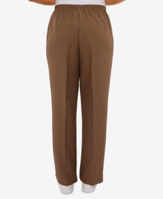 Petite Short Classic Textured Solid Pull-On Pants
