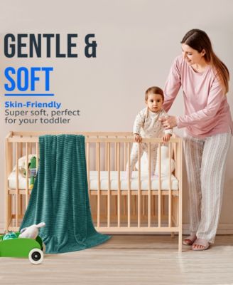 Cut Plush Lightweight Super Soft Luxury Bed Throw, 50" x 60"