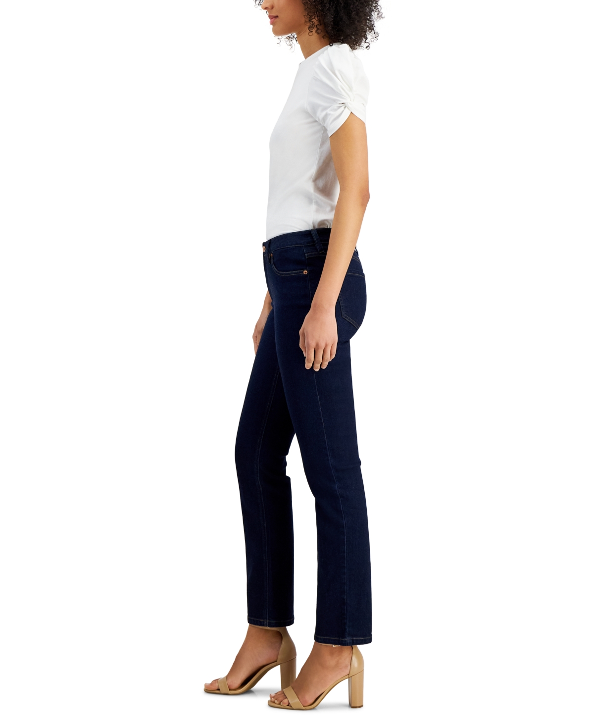 Shop Anne Klein Women's Straight-leg Jeans In Metropolitan Wash
