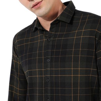 Men's Dark Green Checkered Regular Fit Casual Shirt