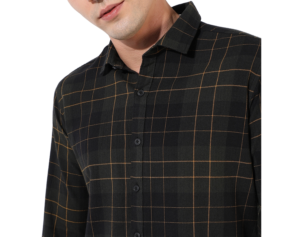 Campus Sutra Men'sCheckered Regular Fit Casual Shirt - Dark green