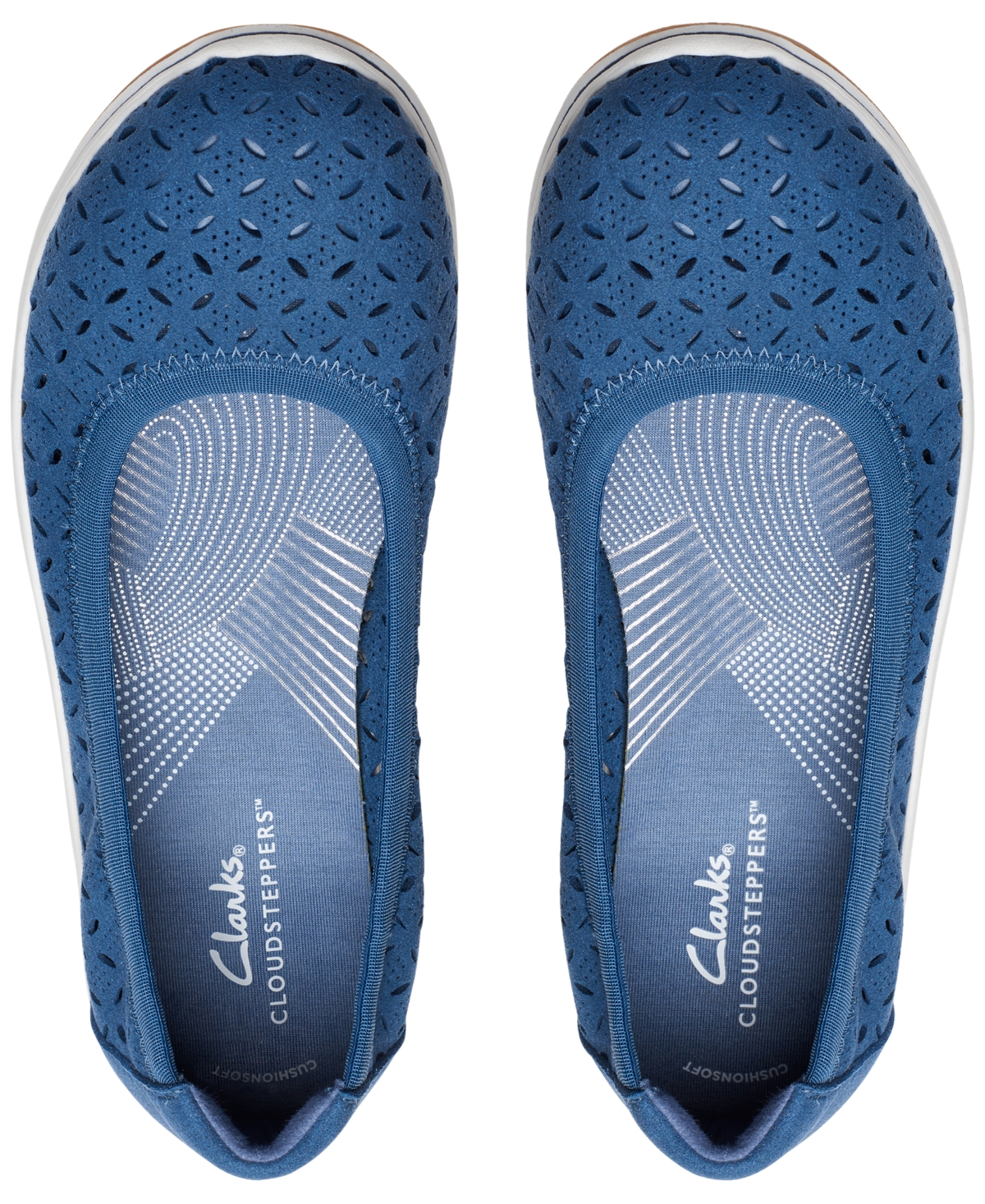 Clarks Women's Cloudsteppers Breeze Roam Perfed Flats