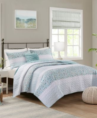 Caralie Seersucker 4 Piece Quilt Set, Full/Queen
