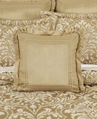 Aurelia Decorative Pillow, 20" x 20"
