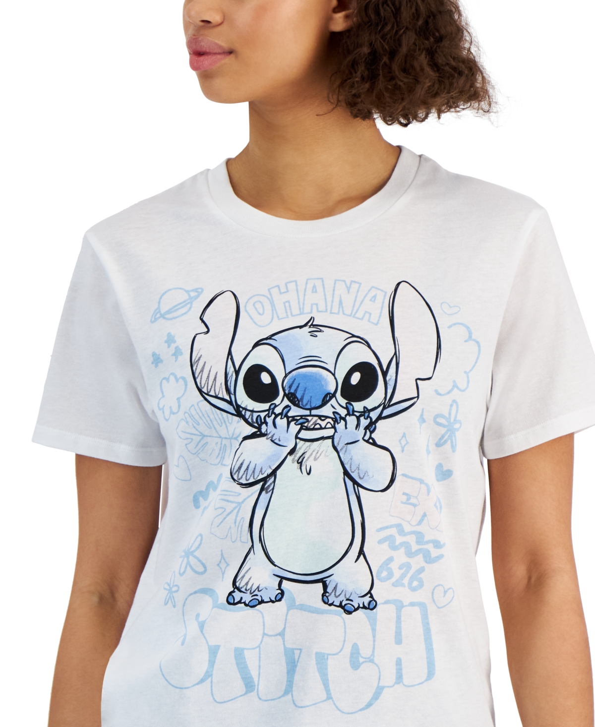 Shop Disney Juniors' Stitch Ohana Graphic-print Tee In White