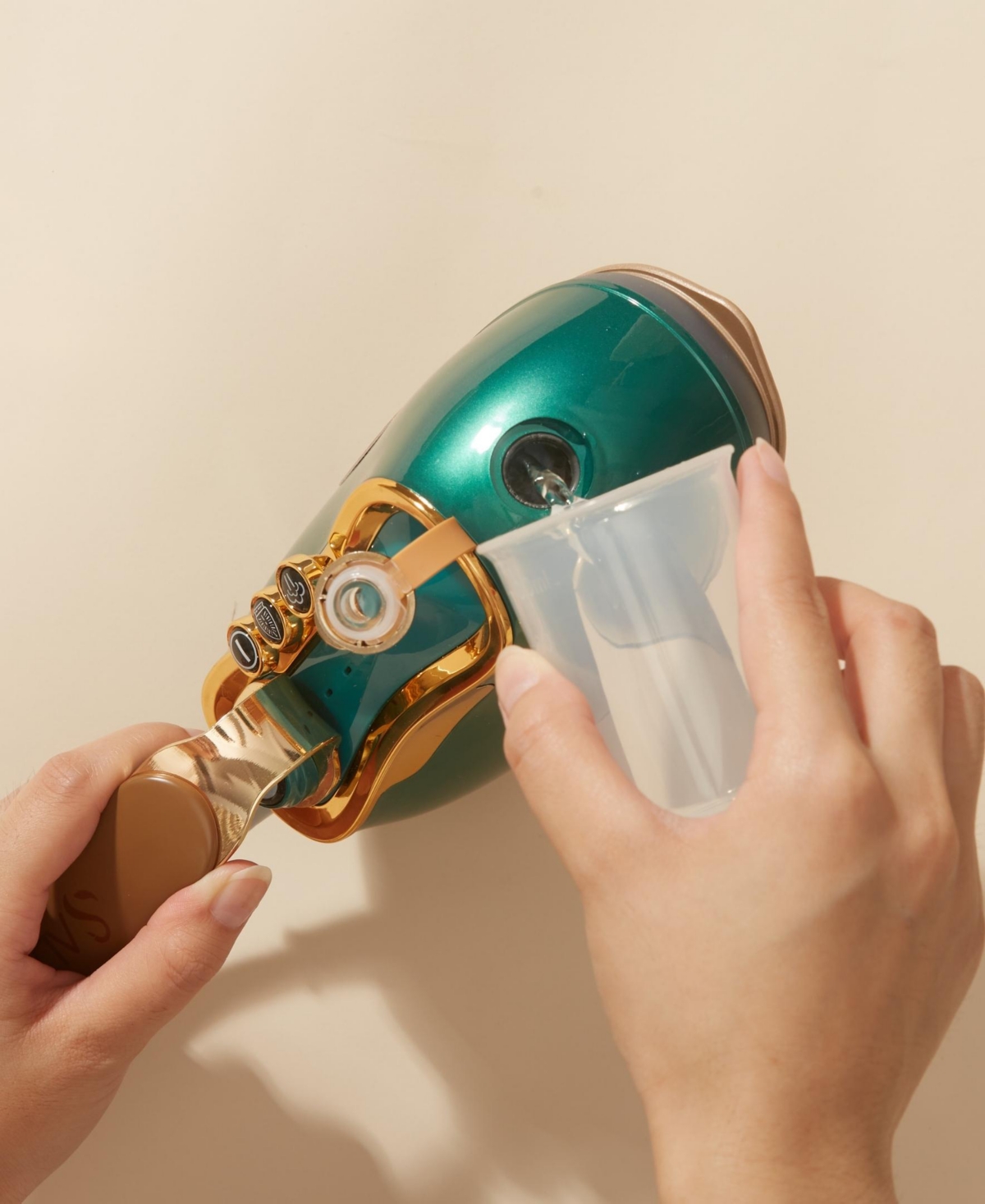 Salav Is-900 Retro Edition DuoPress Garment Steamer and Iron