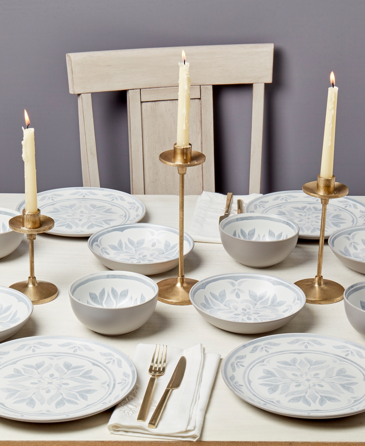 Tabletops Unlimited Carrara 12 Pc. Dinnerware Set, Service For 4 In Gray