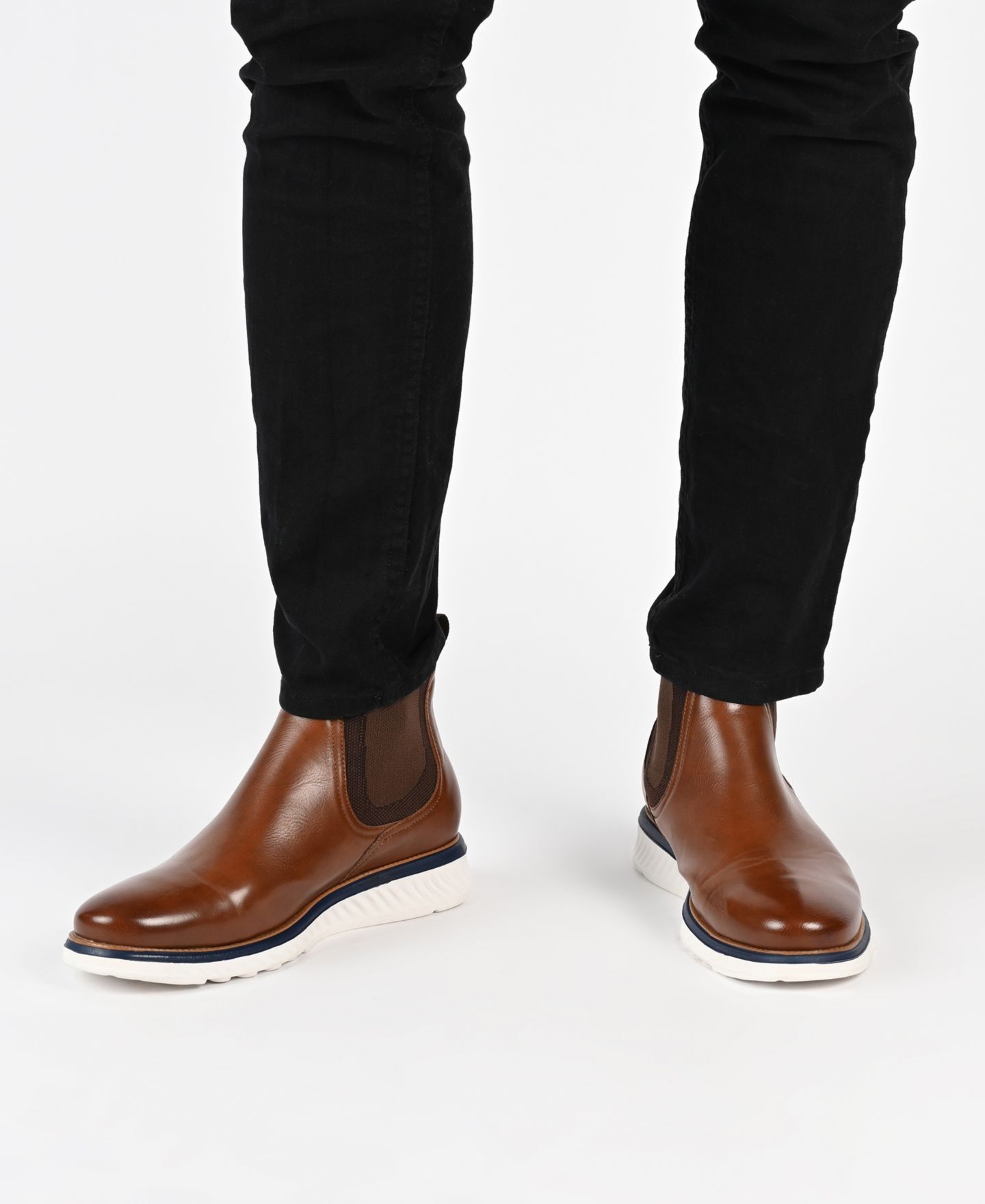 Мужские ботинки Vance Co. Hartwell Tru Comfort Foam Pull-On Round Toe Chelsea Boot, цвет: Коричневый — фото 6