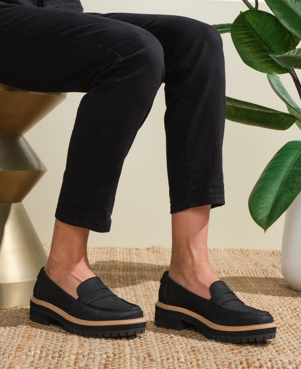 Toms Cara Platform Penny Loafer In Black Leather