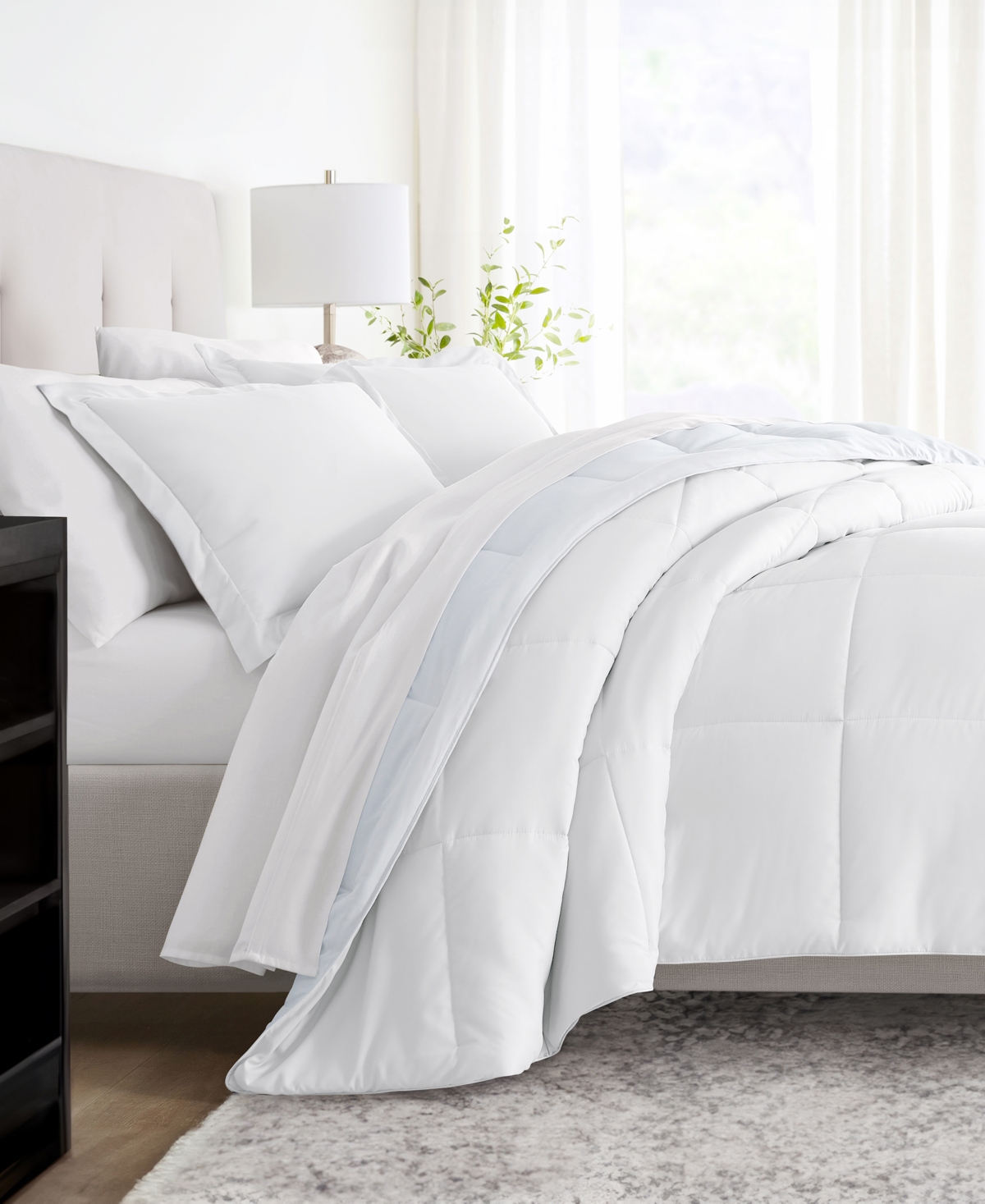 Ienjoy Home Ocean Waves 3-piece Comforter Set, King/california King In Light Blue