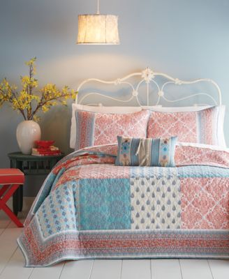 Jessica Simpson - Indian Sunrise King Quilt
