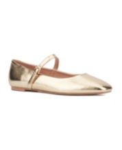 Macy's gold flat shoes clearance