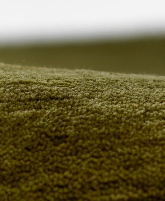 Iris IR-01 8' x 10' Area Rug