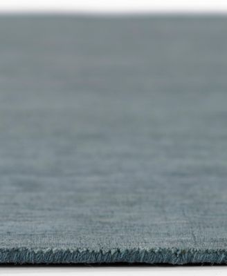 Iris IR-01 2'3" x 8' Runner Area Rug