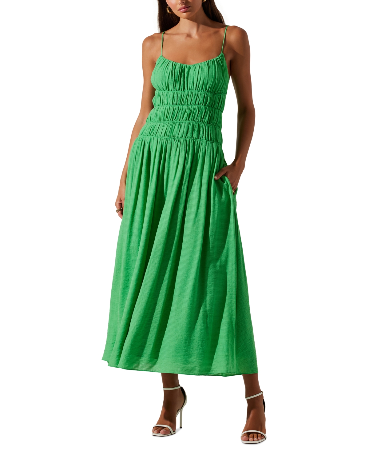 Shop Astr Women's Andrina Smocked Sleeveless Midi Dress In Kelly Green