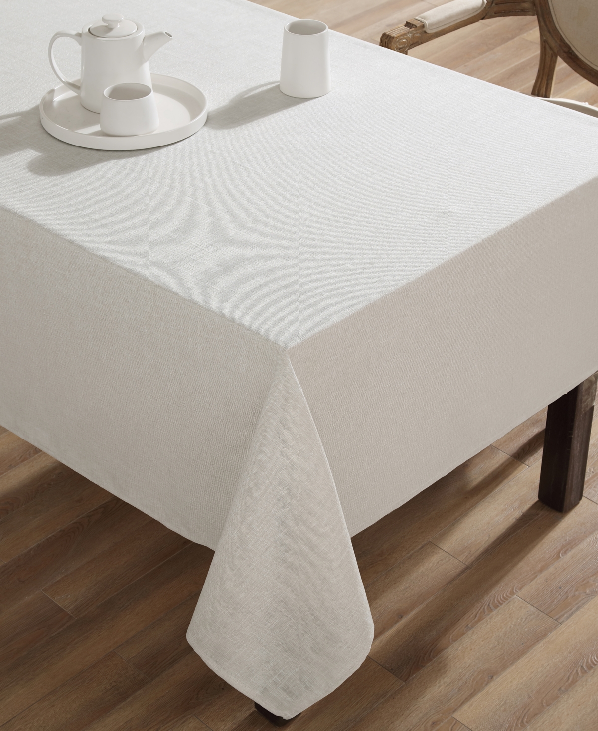 Laura Ashley Harper Tablecloth, 84" L x 60" W