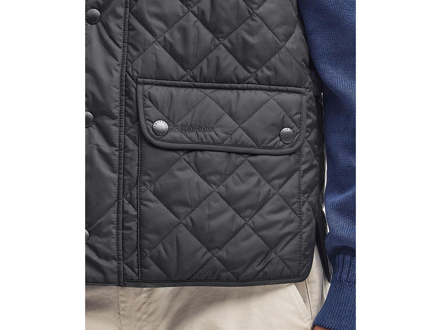 Мужской жилет Barbour Lowerdale Quilted Vest, цвет: Чёрный — фото 7