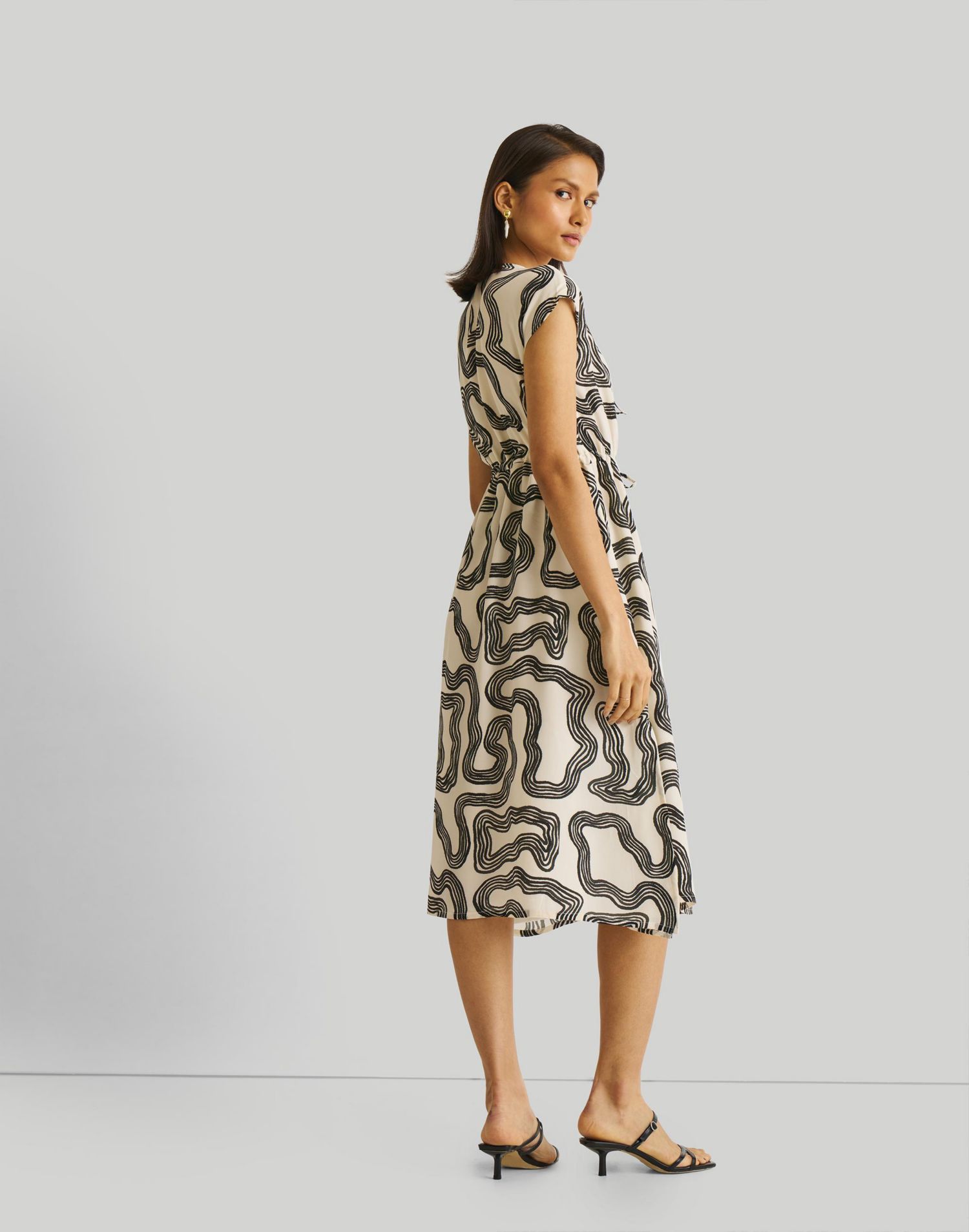 Women's Deep V-neck Gathered Dress