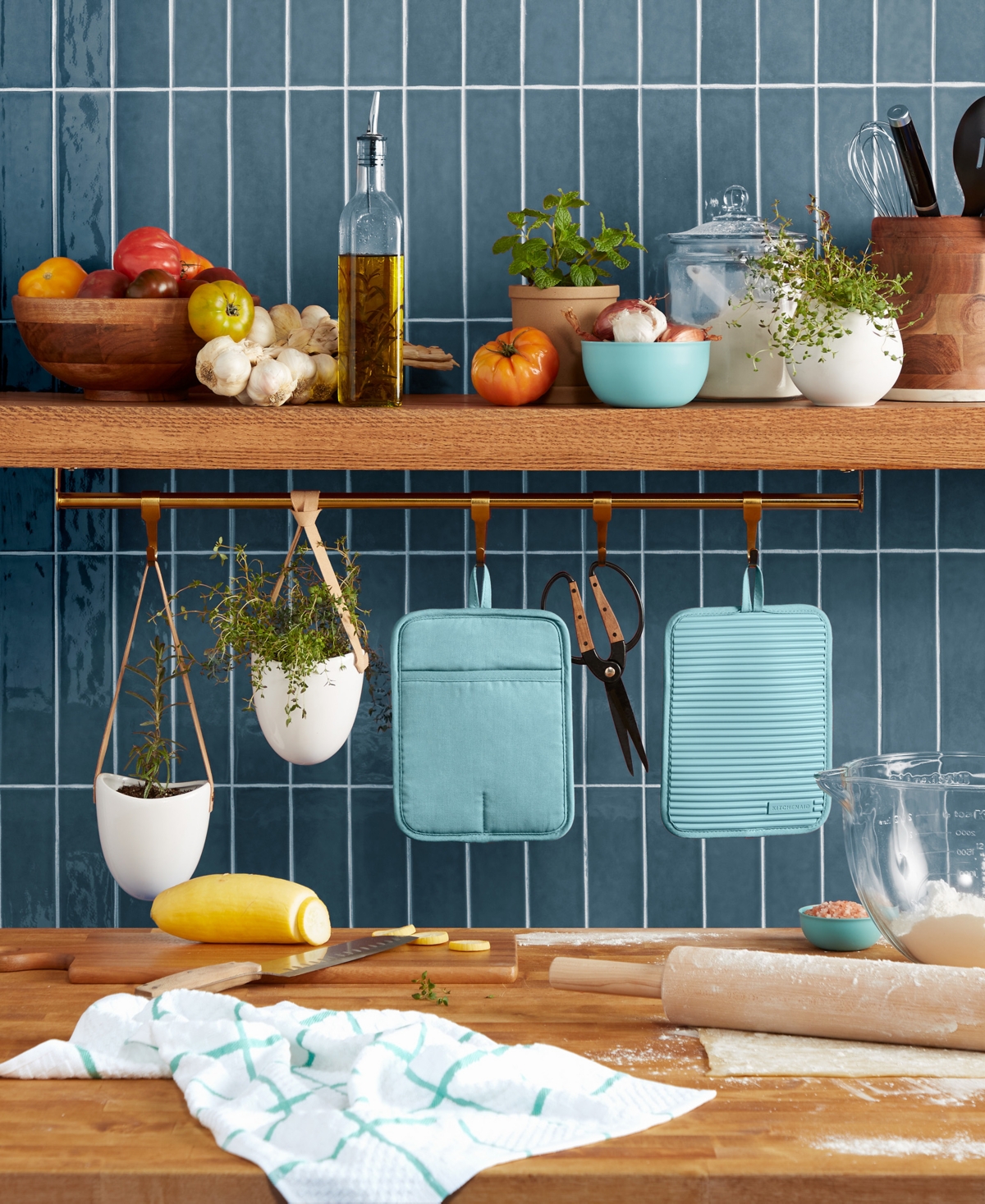 Kitchenaid Ribbed Silicone Pot Holder, 2pk, 7" X 9" In Mineral Water Aqua