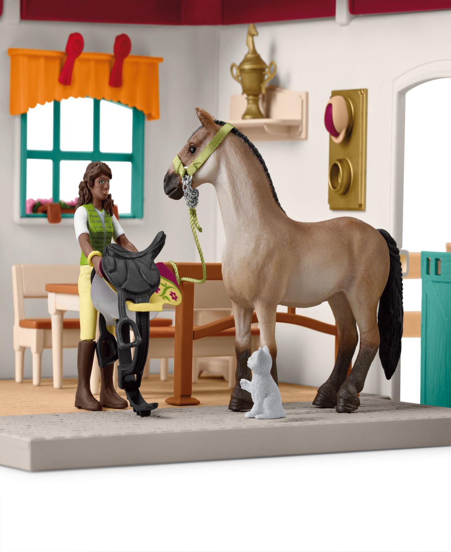 Детский игровой набор Schleich Horse Club Tack Room Expandable Playset, от 5 лет — фото 3