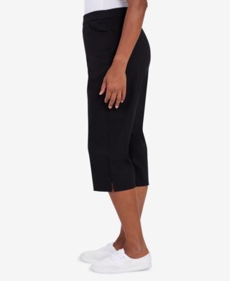 Petite Classic Allure Super Stretch Pull-On Clam Digger