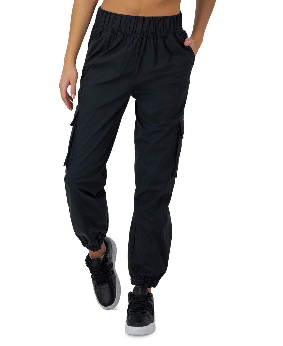 Women's Full-Length Mid-Rise Cargo Pants - Black