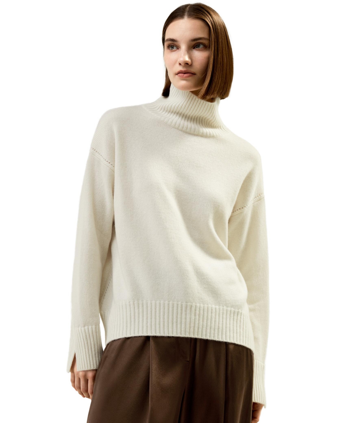 Turtleneck Relaxed-Fit Cashmere Sweater for Women - White