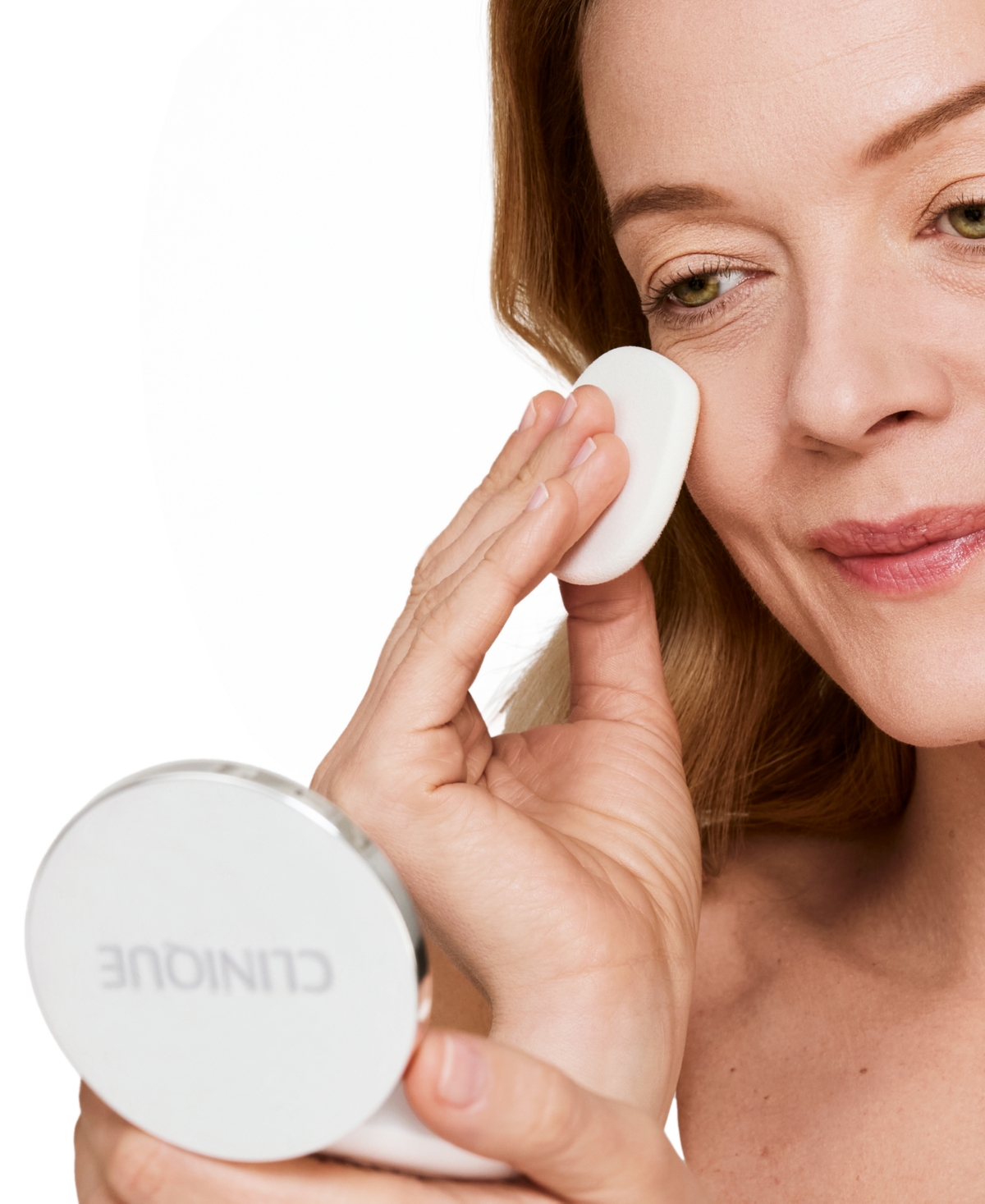 Clinique Beyond Perfecting Powder Foundation + Concealer, 0.51 Oz. In 09 Neutral