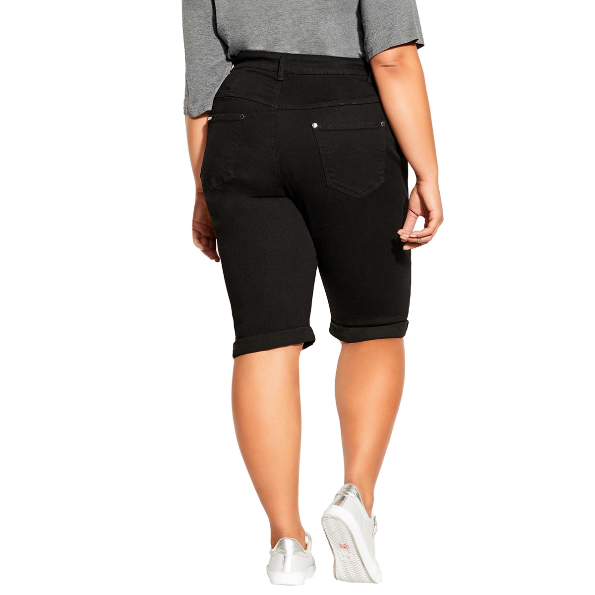 Plus Size Knee Hi Waist Short