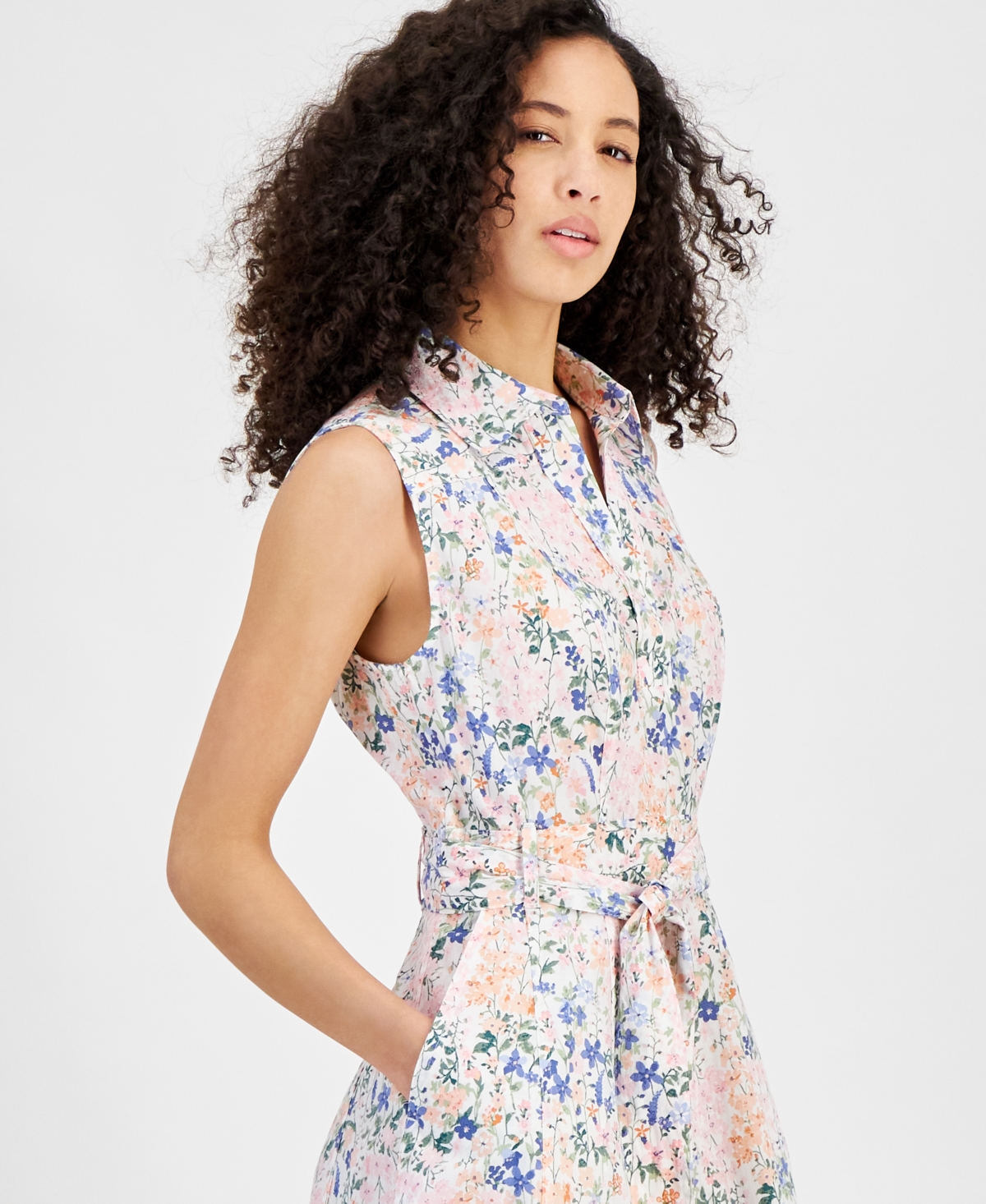 Shop Tommy Hilfiger Women's Floral Print Cotton Belted Sleeveless Shirtdress In Brght Wht