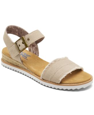 Bobs women's desert kiss sandal online