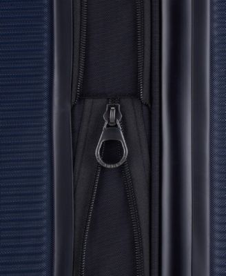 Wellington 24" Upright Luggage