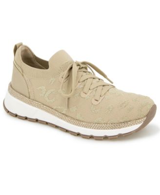 Women's Kuest Sneakers