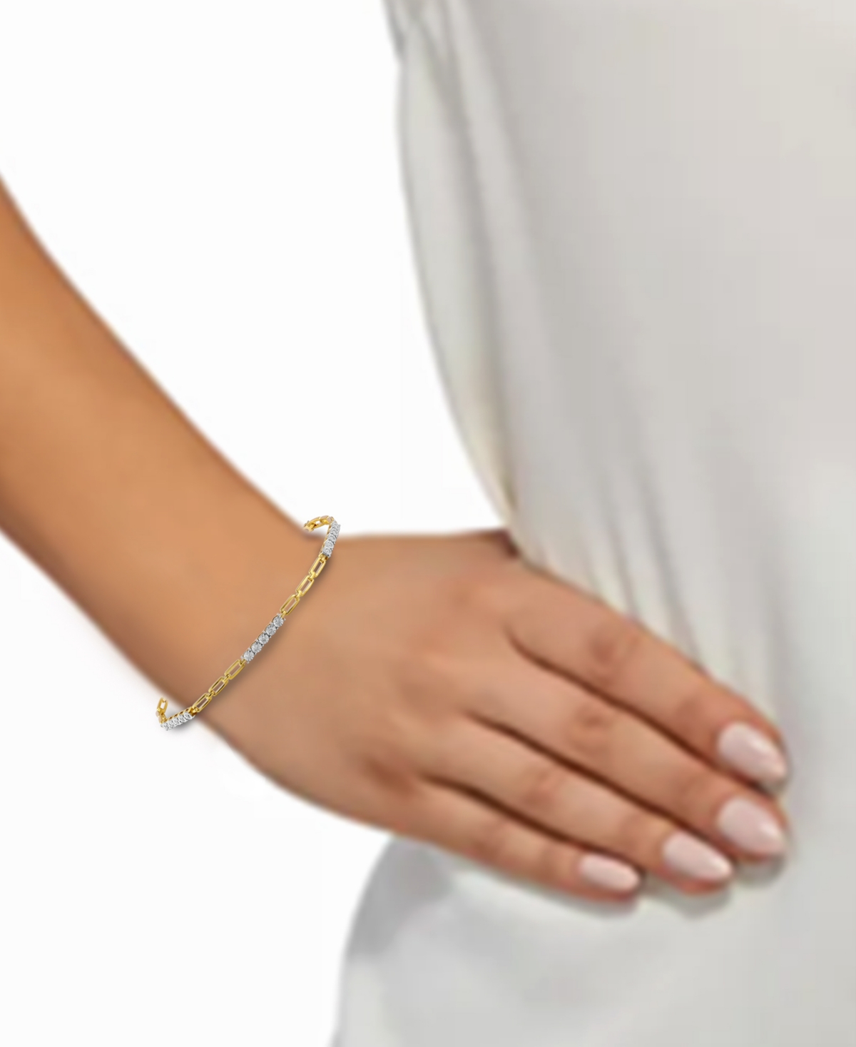 Diamond Station & Polished Open Link Bracelet (1/4 ct. t.w.) in Sterling Silver or Gold-plated Sterling Silver - Gold-plated Sterling Silver