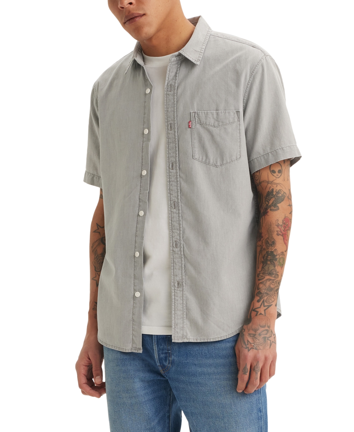 Shop Levi's Men's Classic 1 Pocket Short Sleeve Regular Fit Shirt In Burney Lt