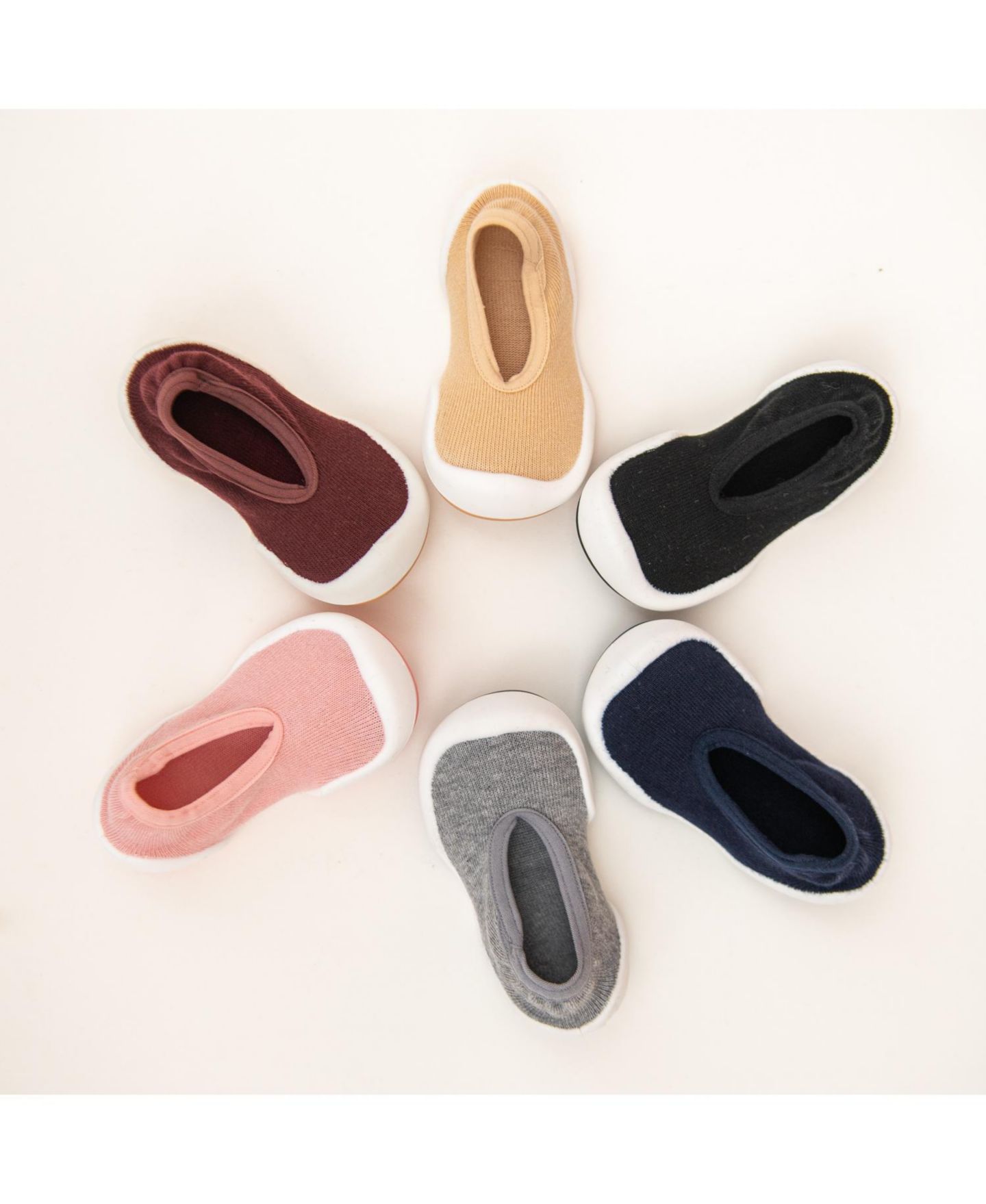 Обувь Komuello Infant Girl Boy Breathable Washable Non-Slip Sock Shoes Flat - Onyx, цвет: Чёрный — фото 3