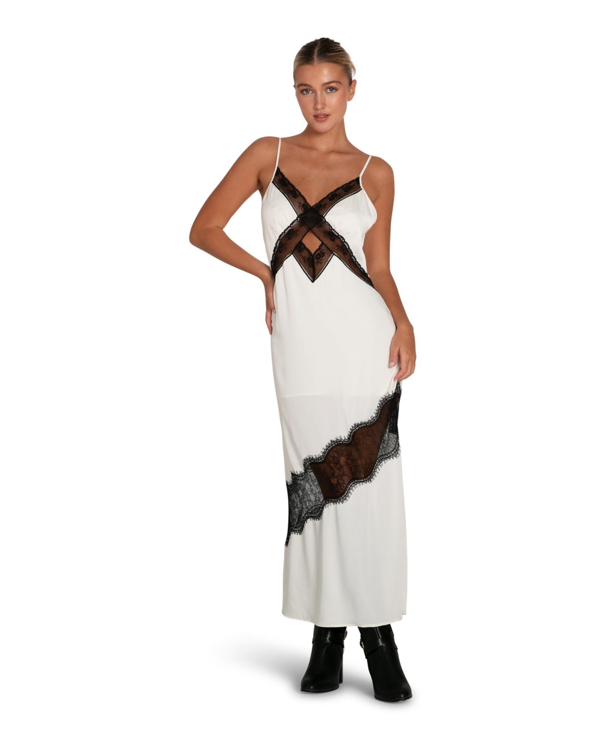 Women's Heavenly Bodies Lace Slip Dress - White
