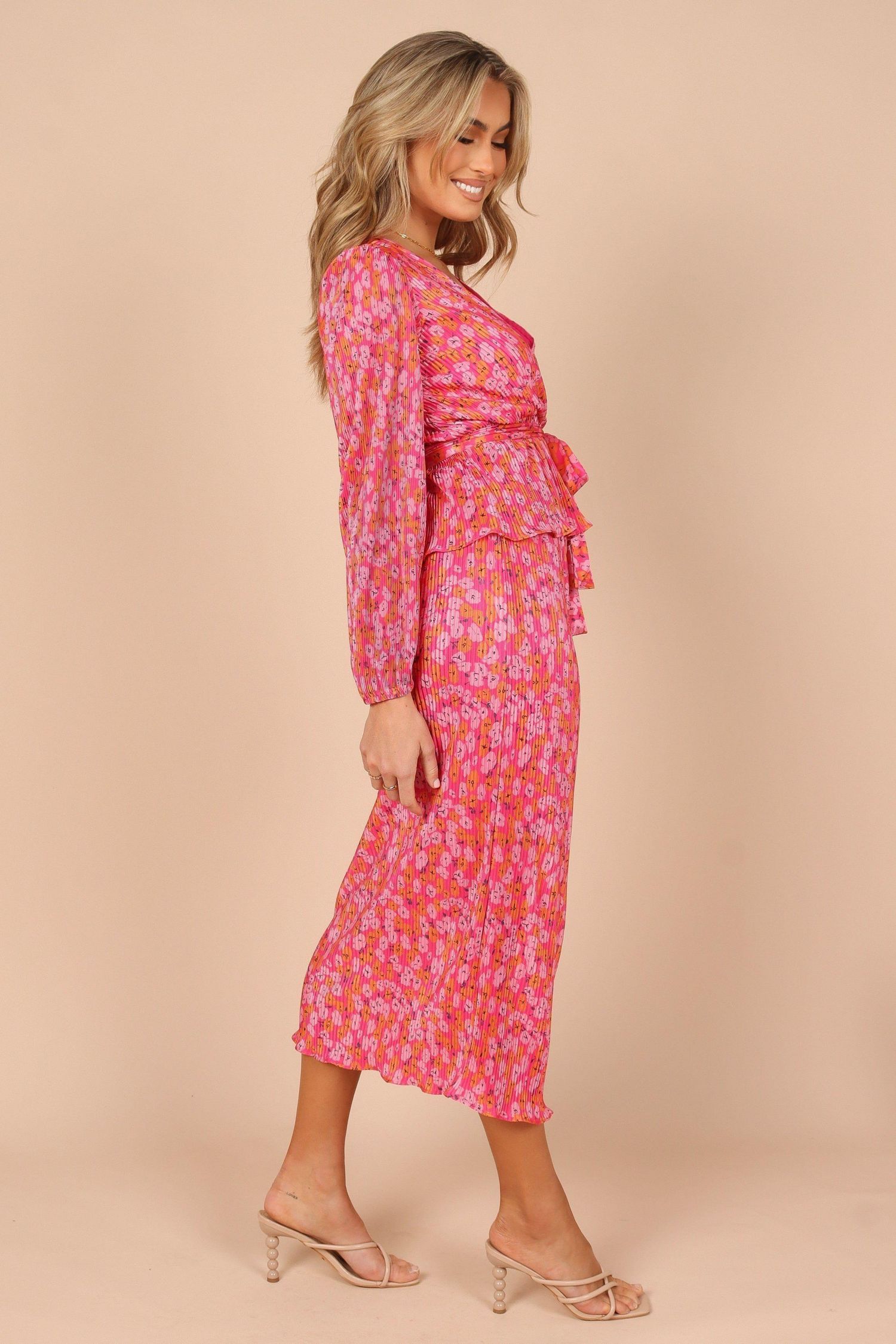 Women's Minelli Pleat Top